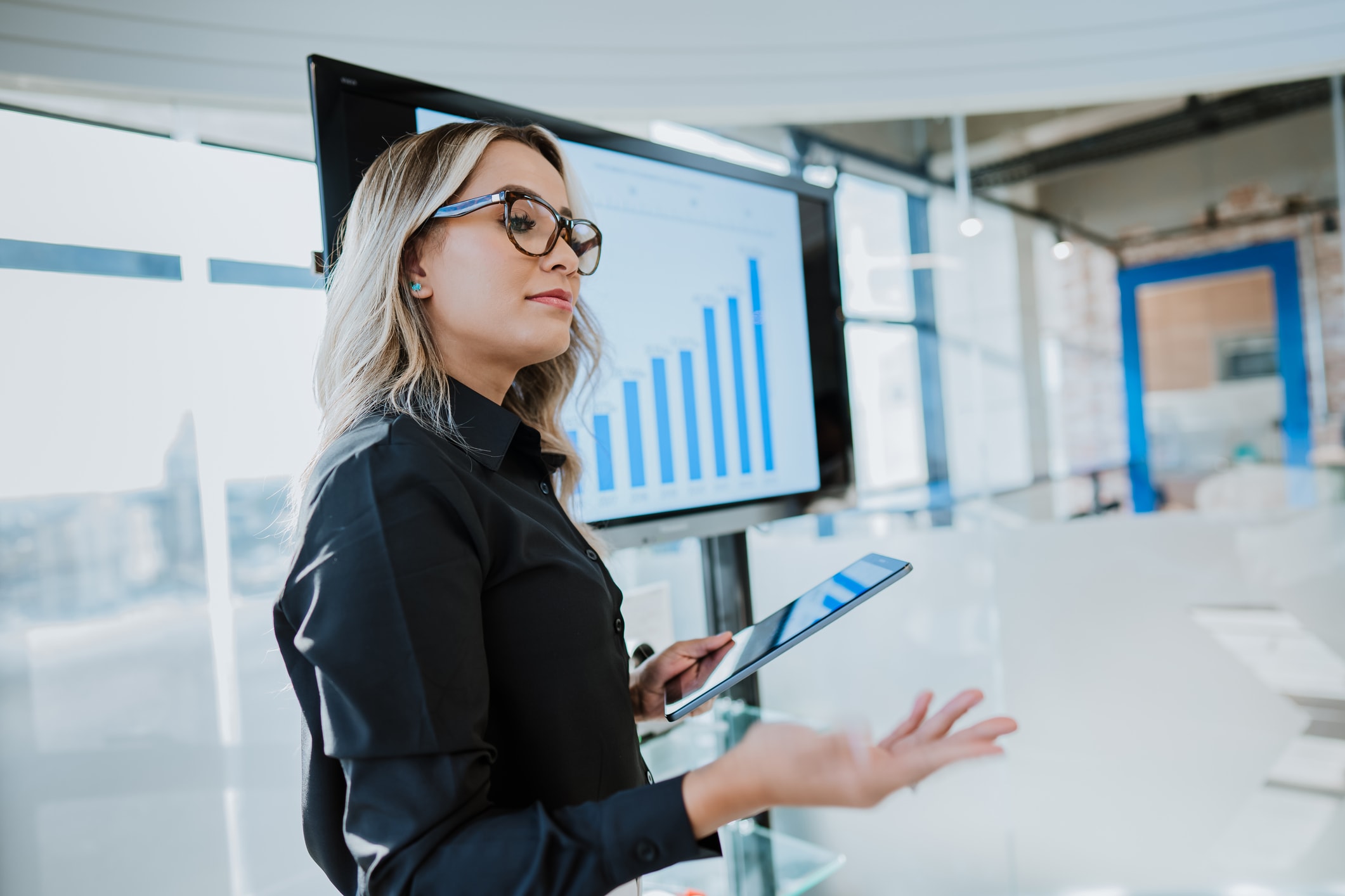 woman presenting data